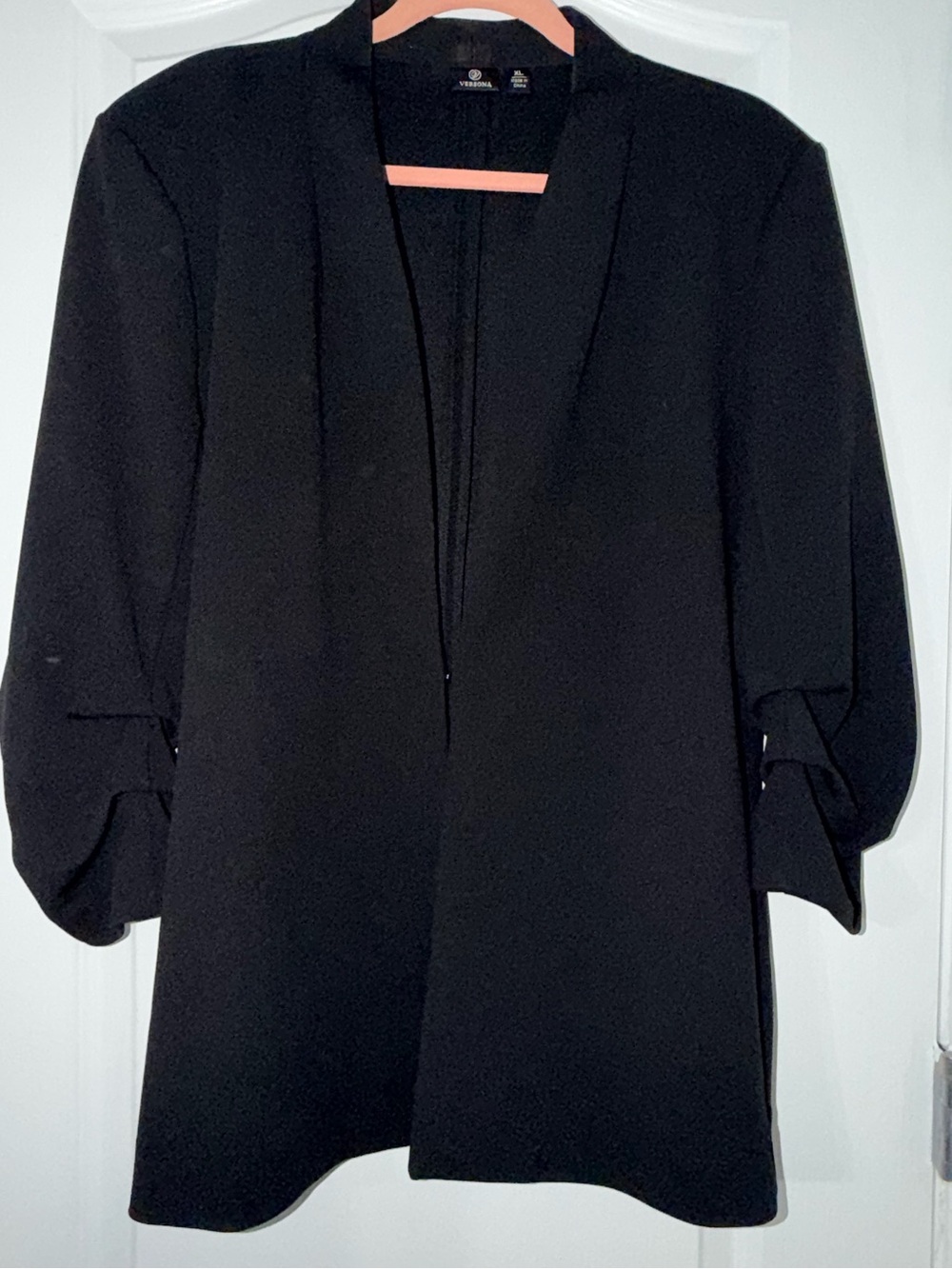 Versona Black Open-Front Blazer